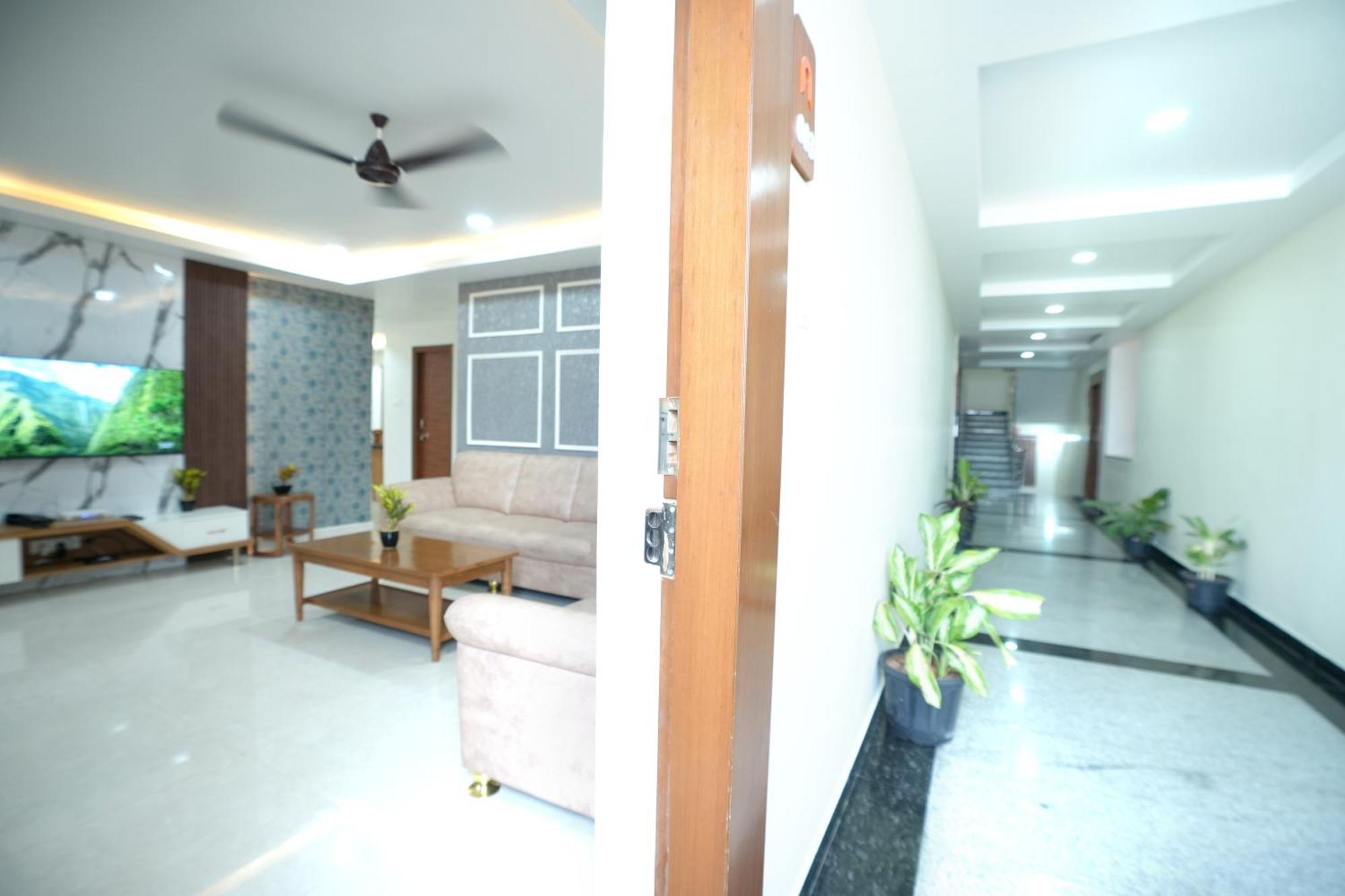 Viola Suites Hyderabad Exterior foto