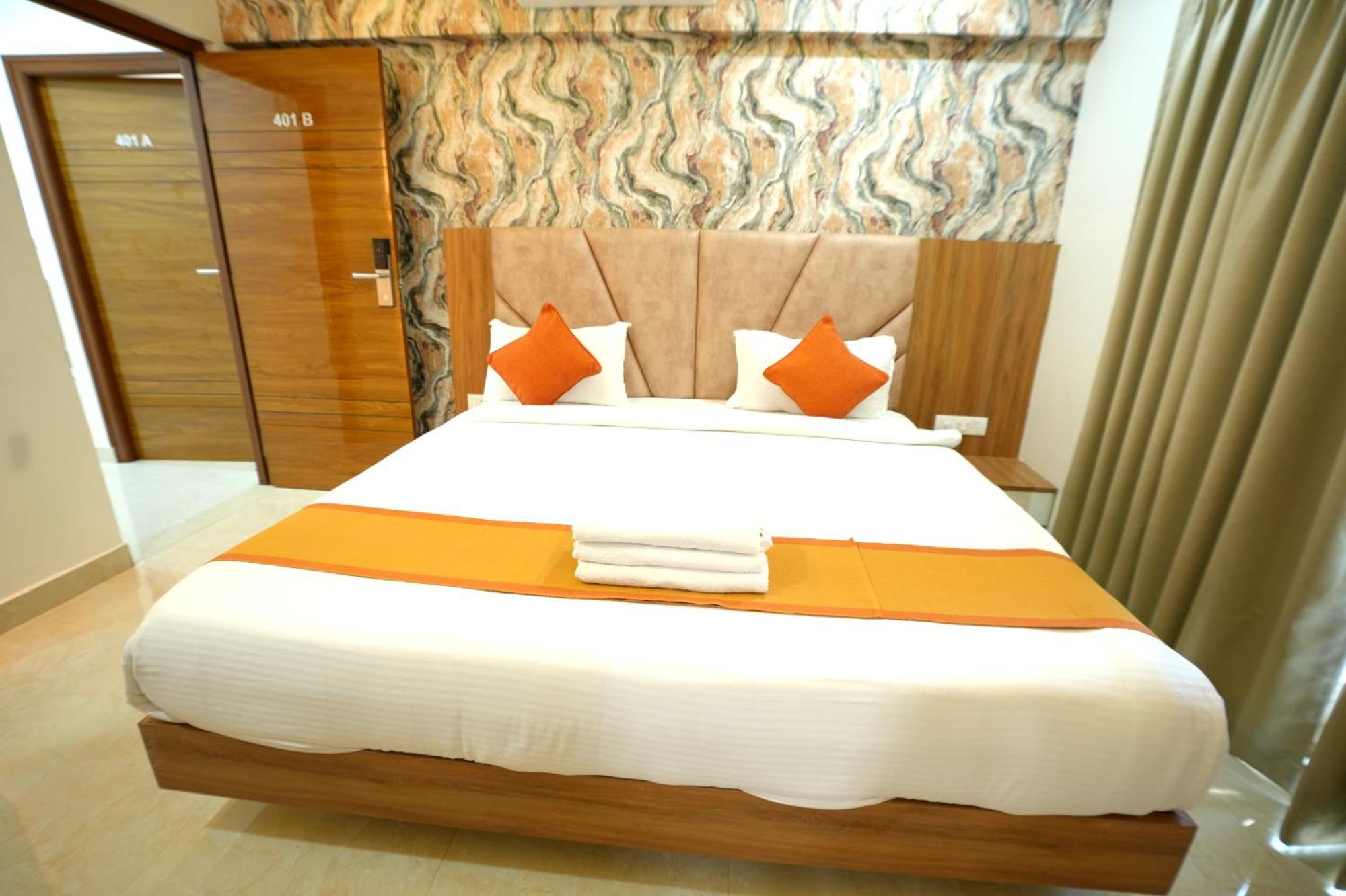 Viola Suites Hyderabad Exterior foto