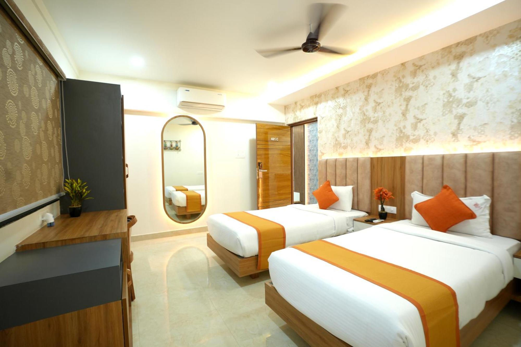 Viola Suites Hyderabad Exterior foto
